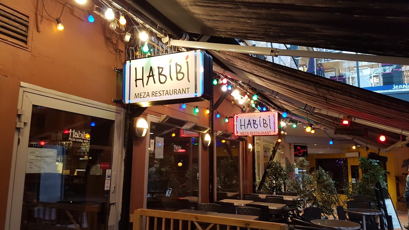 Habibi Restaurant og Kafé